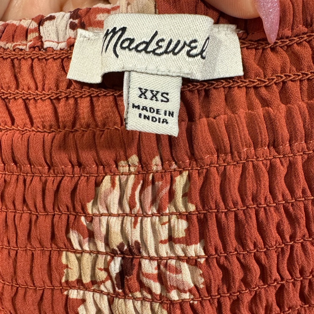 Madewell Georgette Lucie Puff-Sleeve Smocked Floral Bodice Top in ‘Moody Blooms’ - Picture 5 of 5